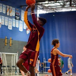 Meet your Posher, Mathys